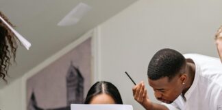 Hur agerar du som arbetsgivare vid en begäran om arbetsmiljöåtgärder?