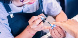 Myndigheter avslöjar omfattande brister i nagelvårdsbranschen